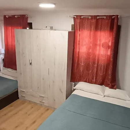 B *